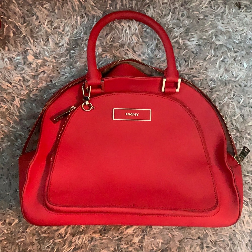 DKNT RED PURSE